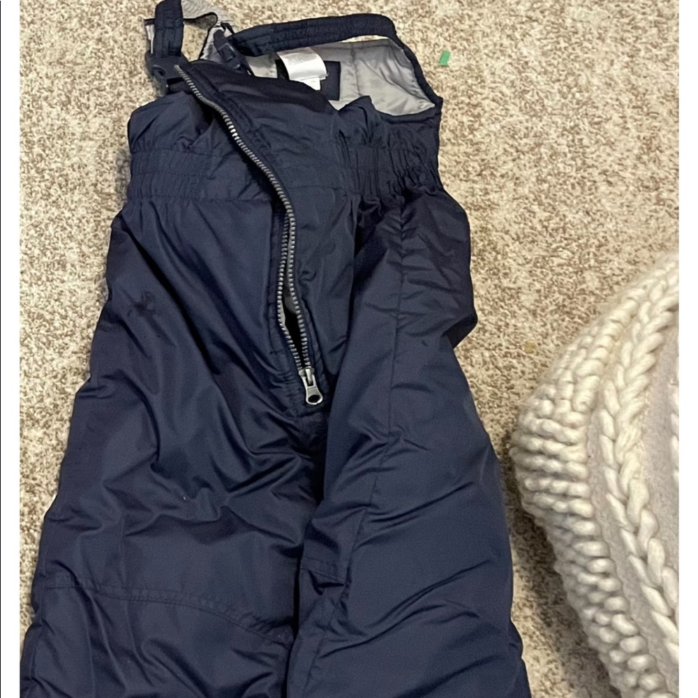 Kids snow bib size 7